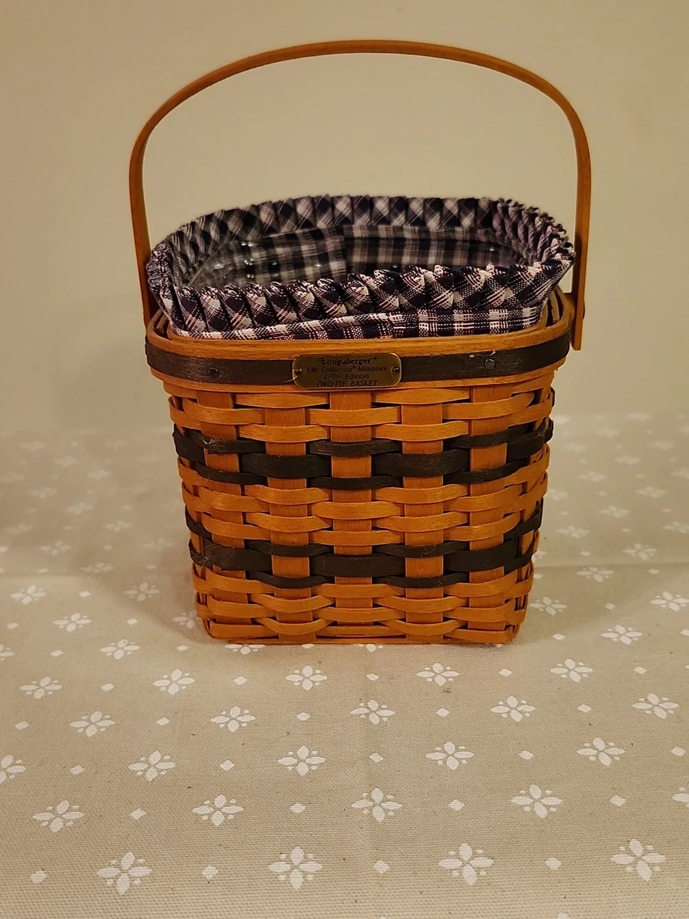 Longaberger JW Miniature Two Pie Basket